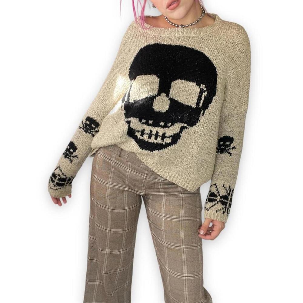 🖤💀Oversized crop skull sweater